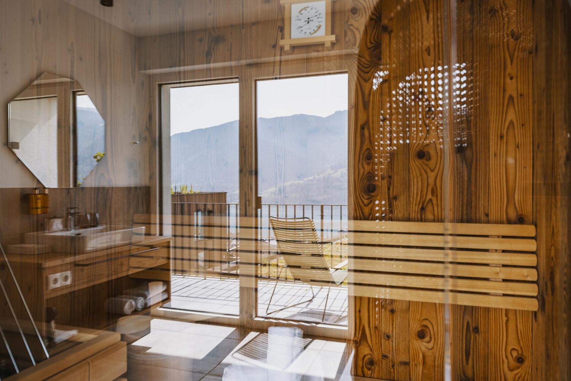 Nikolaus By Avenida Panoramic Wellness 4*