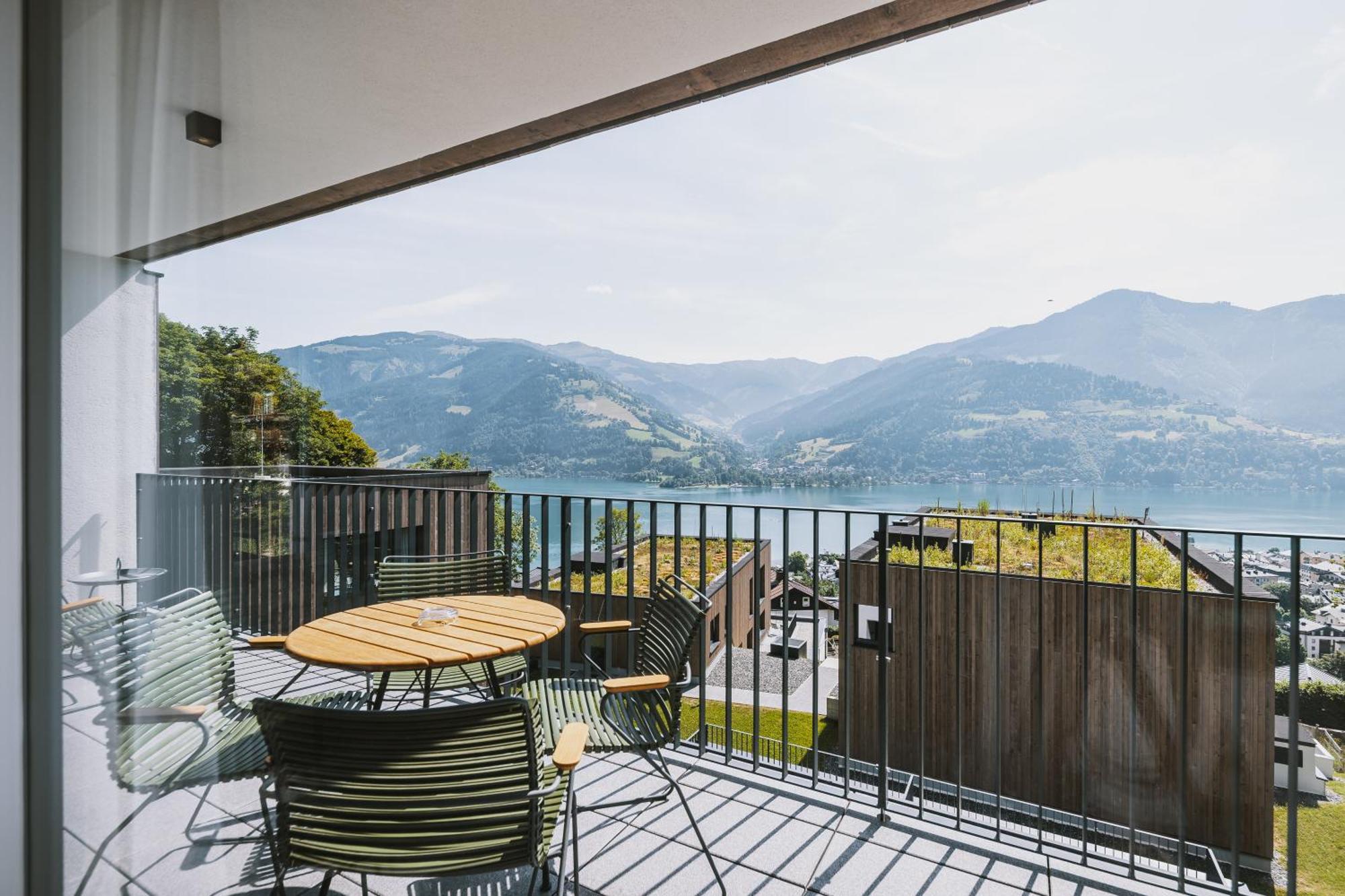 Nikolaus By Avenida Panoramic Wellness 4*